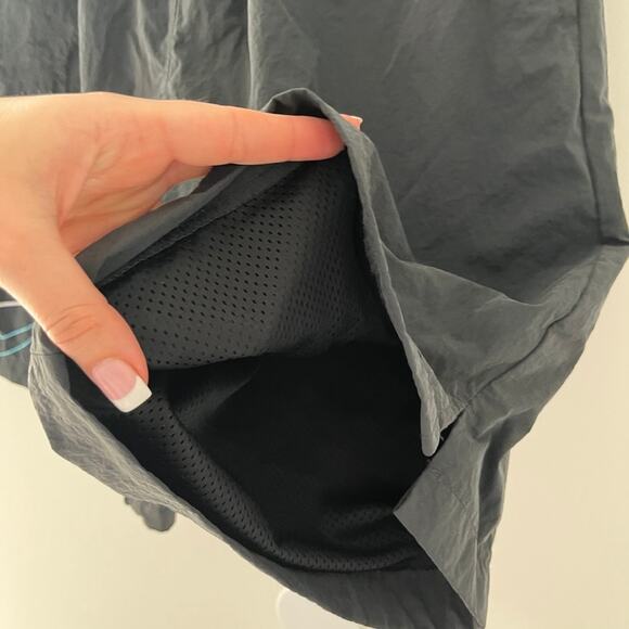 Champion Men's Retro Style Swim Trunks Size Small - Picture 5 of 7